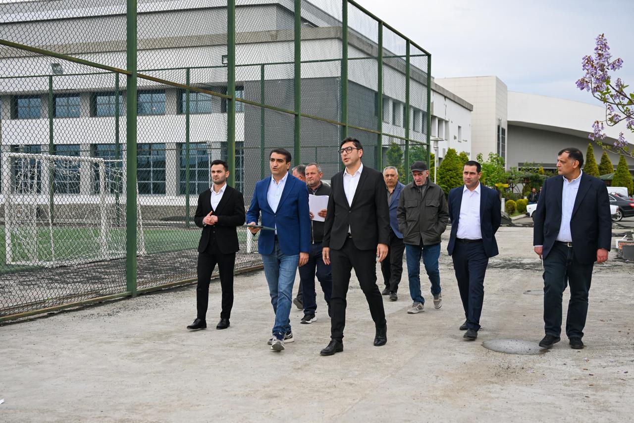 Fərid Qayıbov III MDB Oyunlarına hazırlıq işləri ilə bağlı idman obyektlərinə baxış keçirib